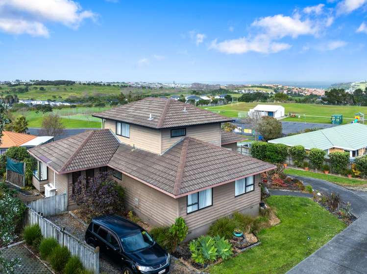 53 Alec Craig Way Gulf Harbour_25