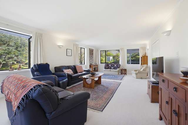 22 Sunrise Boulevard Tawa_2