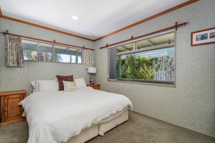 4 Captain Cook Road Cooks Beach_11