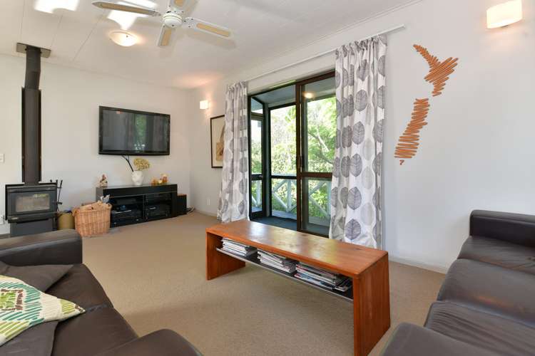 279a Vipond Road Stanmore Bay_13