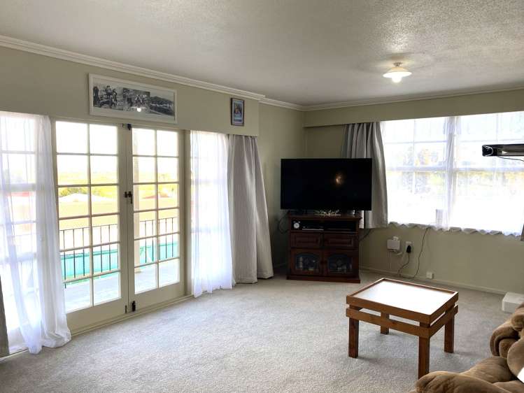 207 Reservoir Road Thames_9