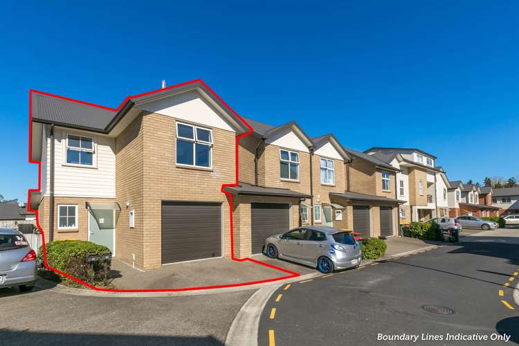 19 Chiefs Court Hamilton East_1