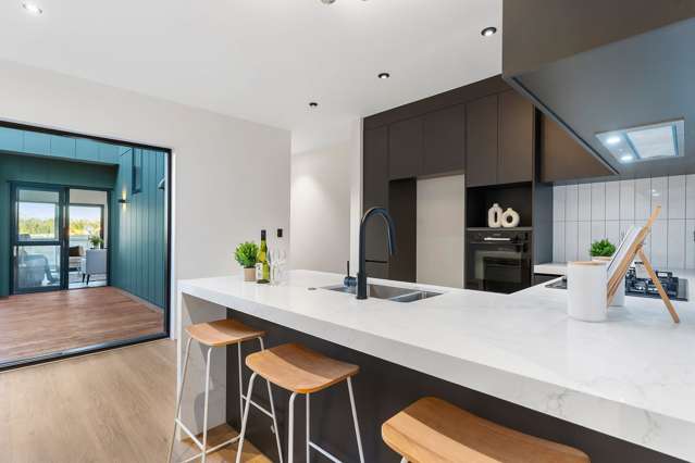 33 karaka village parade Karaka_3