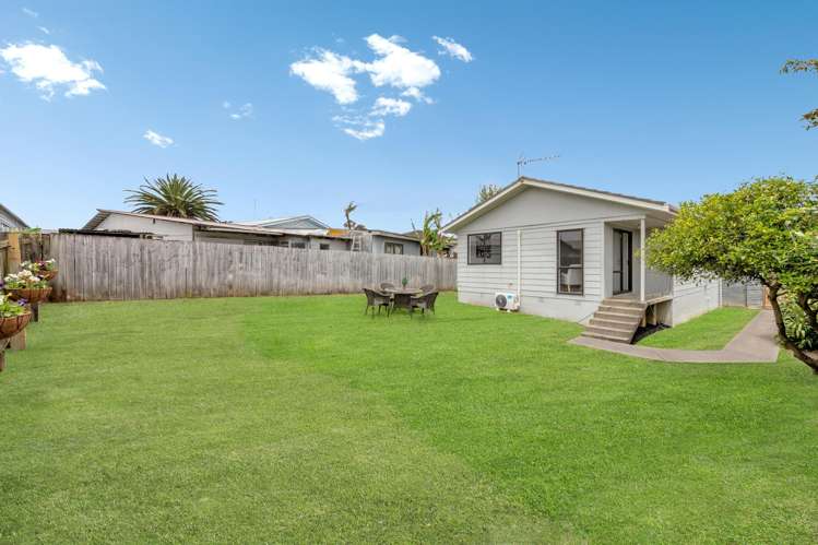 2/17 Coombe Avenue Otara_14