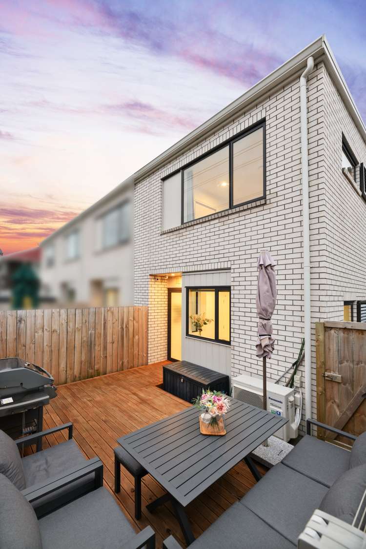 32a Titoki Street Te Atatu Peninsula_19