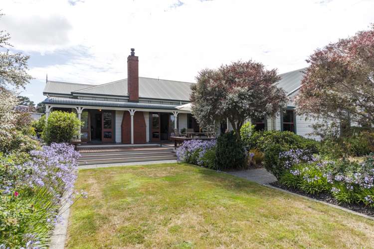 79 Cashmere Drive Fitzherbert_25