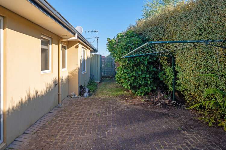 22 Cobbe Place Pomare_30