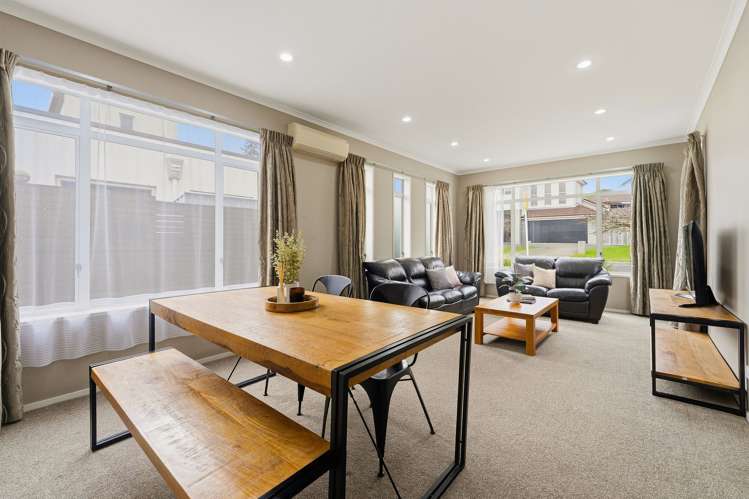 55 Coachman Drive_2