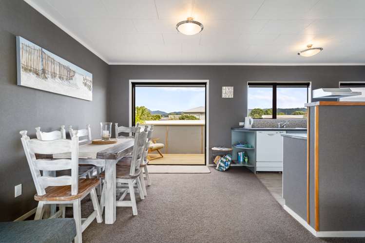 805b Ocean Road Whangamata_11