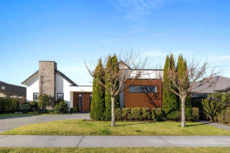 49 Vernon Drive Lincoln_24