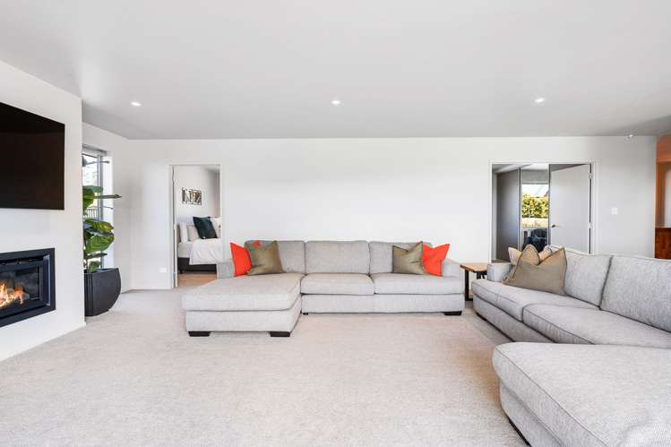 152 Valley View Road Otaika_8