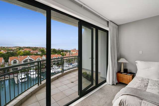 Waterfront Lifestyle Living