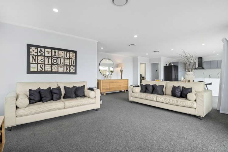 12 Aquarius Drive Kawaha Point_10