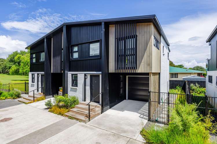 14 Kaaramuramu Lane Mangere Bridge_10