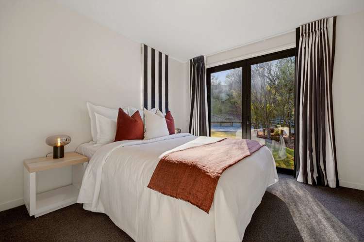 6 Crawford Place, Walnut Grove Lake Hayes Estate_23