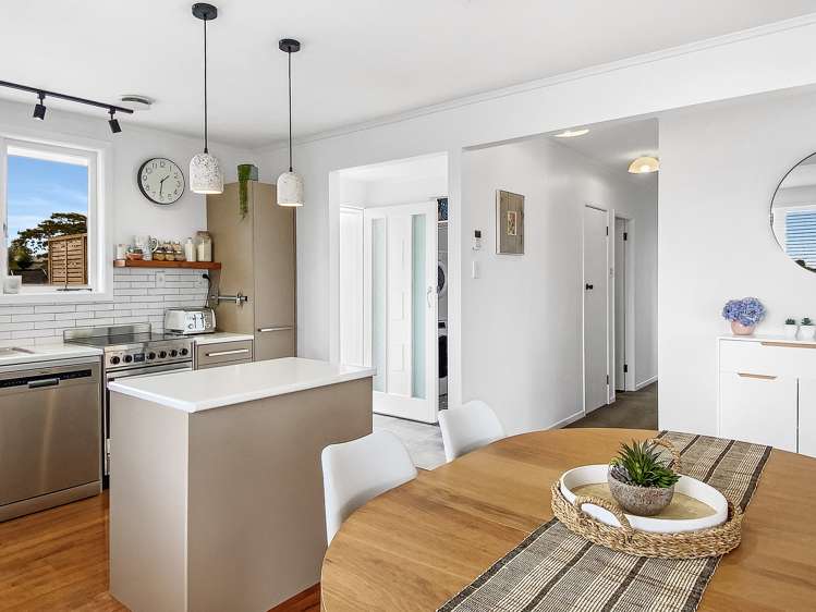 20 Ogle Crescent Kamo_8