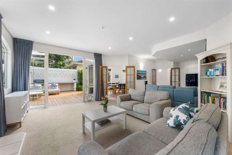 1/6 Campbell Road Takapuna_13