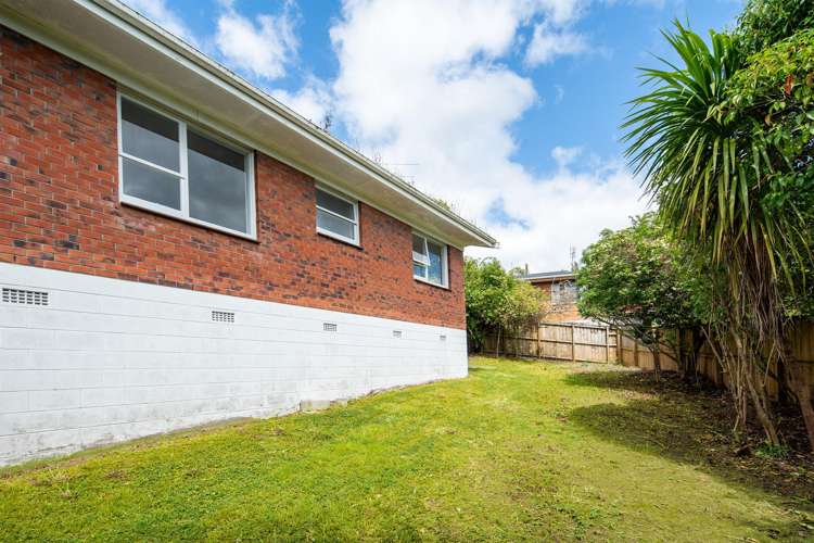 2/13 Chequers Avenue Glenfield_9