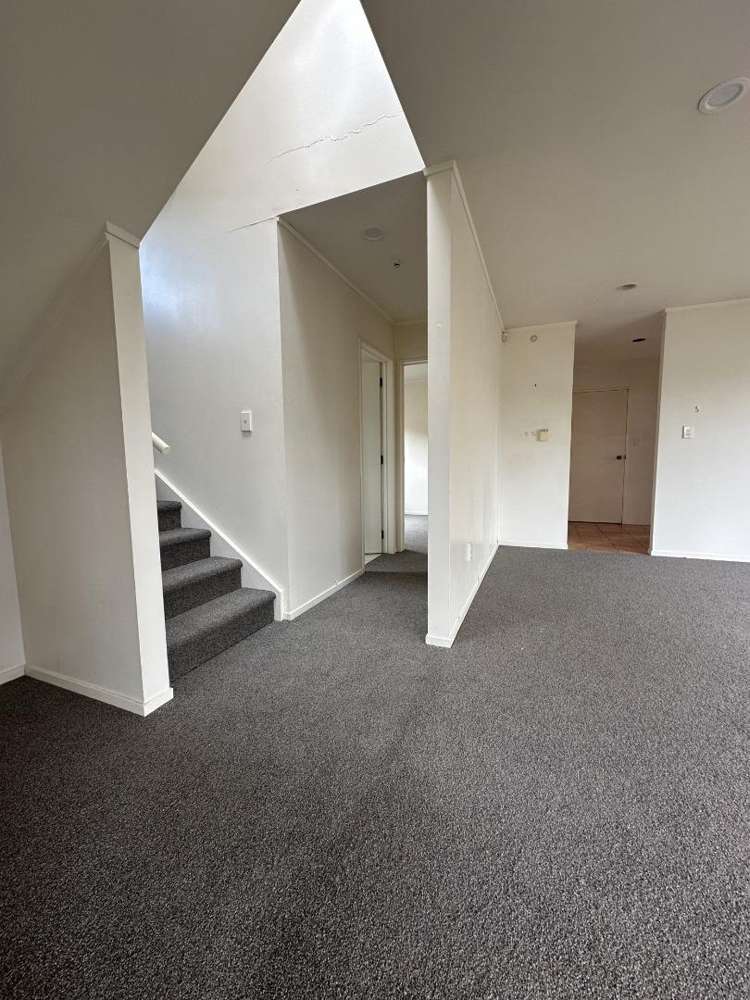 2/286 Richardson Road Mount Roskill_5