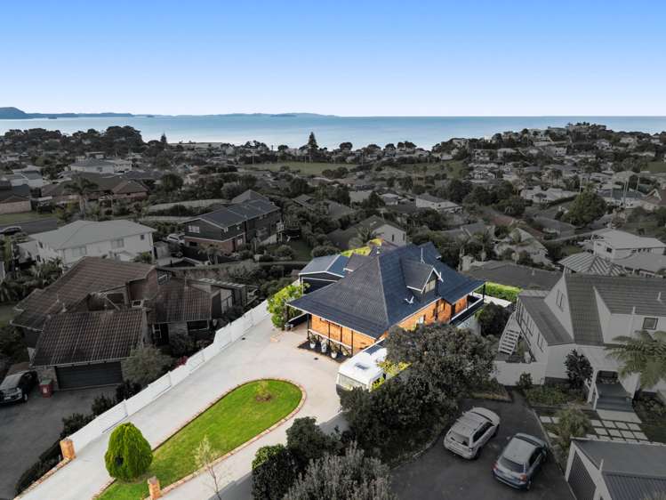 11 Higham Ferrers Place Red Beach_8