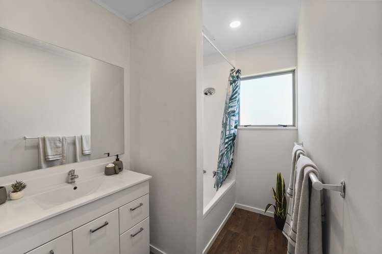 13 Solomon Street Brookfield_5