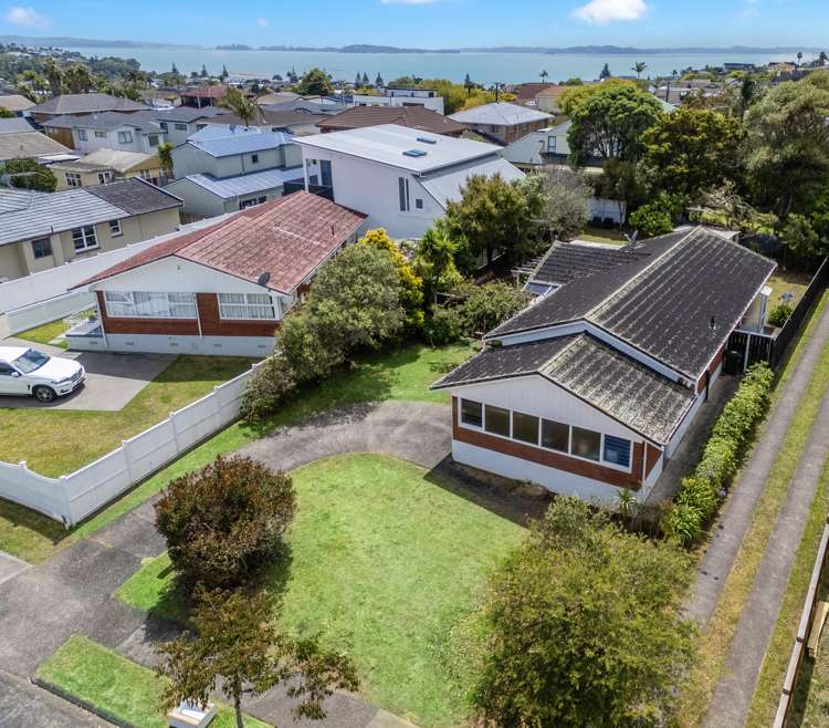 8 Sorrel Crescent Bucklands Beach_1
