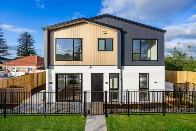 Brand New Freehold Stunning Sea Views