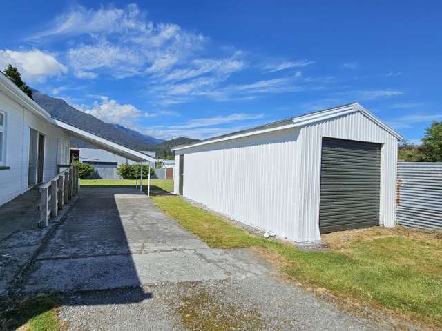 15 Main Road Whataroa_1