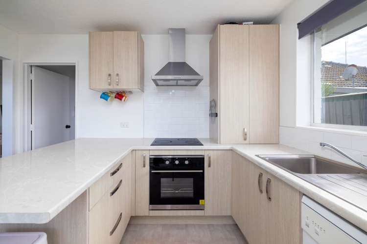 2/15 Hood Street New Brighton_6