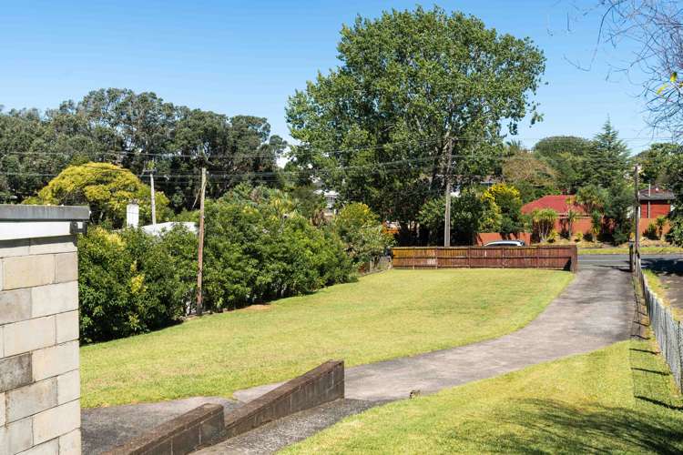 29 Hutchinson Avenue New Lynn_5