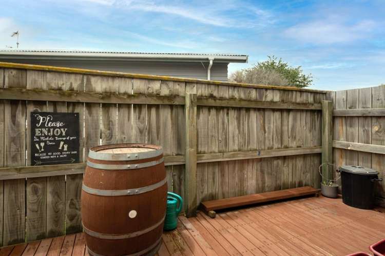 16 New Renwick Road Redwoodtown_14