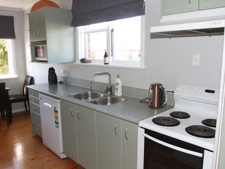 61 Old North Road Marchwiel_8