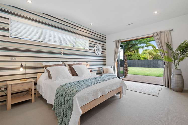 6 Paul Street Pukehangi_16