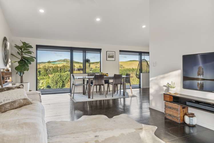 16 Ranginui Road Welcome Bay_6