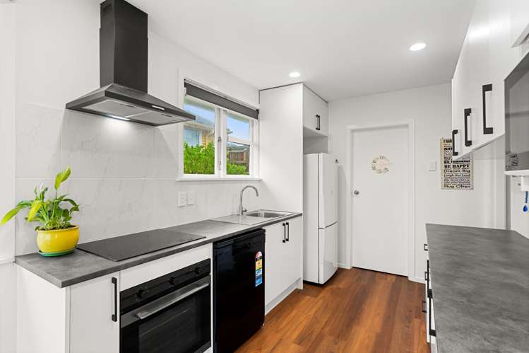 8 Piko Street Titahi Bay_6