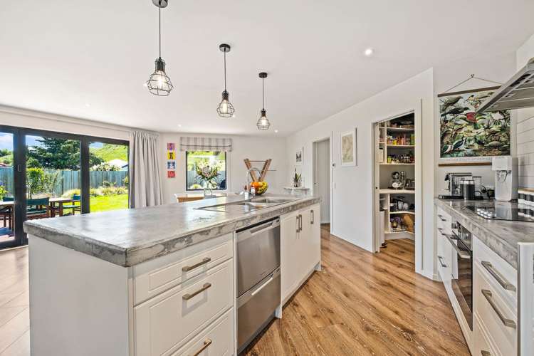 29 Woodstock Road Lower Shotover_2