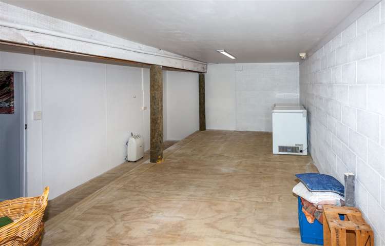 8 Pine Grove Tairua_26