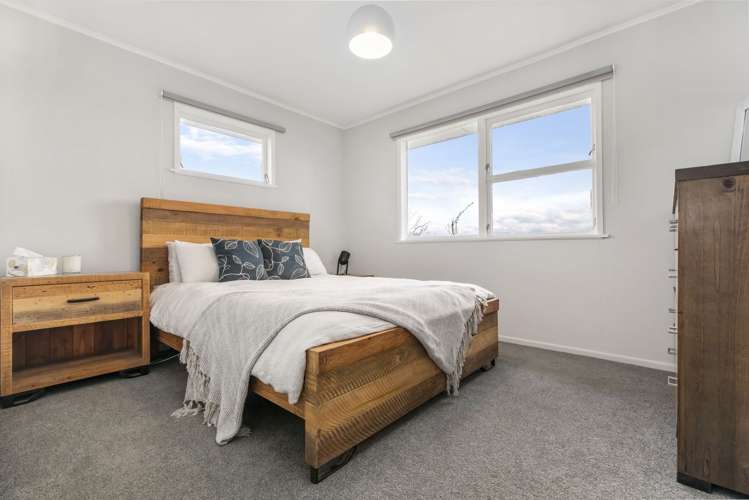 24 Hobart Crescent Wattle Downs_10