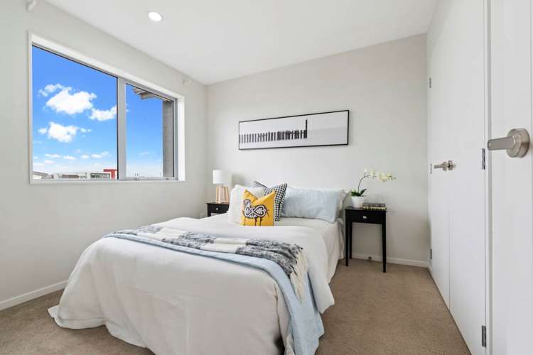 28 Pencaitland Drive Flat Bush_14