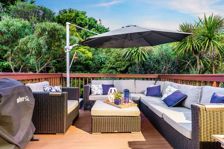 7 Helvetia Drive Browns Bay_26