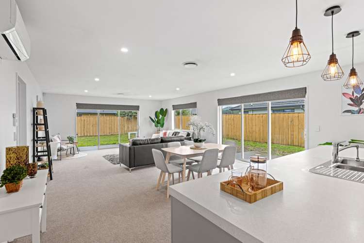 6 Longcot Drive Rolleston_2