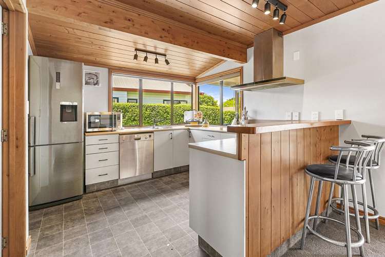 11 Stevenson Place Leamington_8