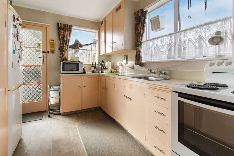 1/67 Ranui Avenue Waimataitai_4