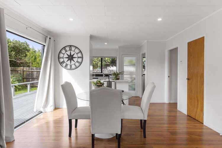 91 Santiago Crescent Unsworth Heights_12