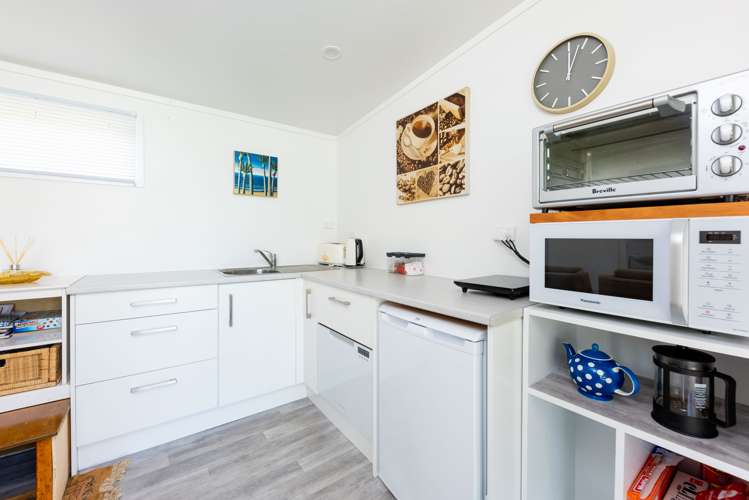 24 Fairlie Crescent Opononi_9