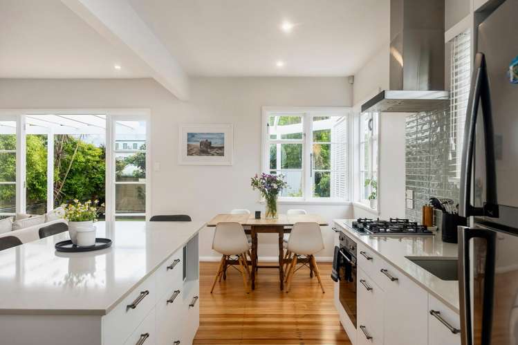 39 Harlston Road Mt Albert_6