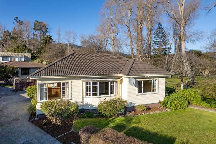 1/11 Sadlier Street Stoke_21