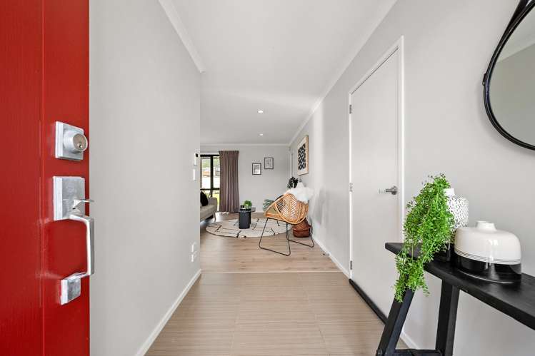 13 John Burke Drive Aotea_16