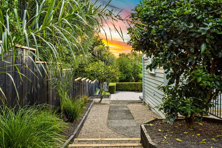 35 Hetherington Road Ranui_19