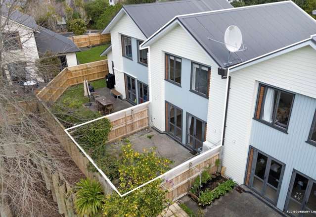 Modern 3-Bedroom Townhouse in Prime Albany Loc...